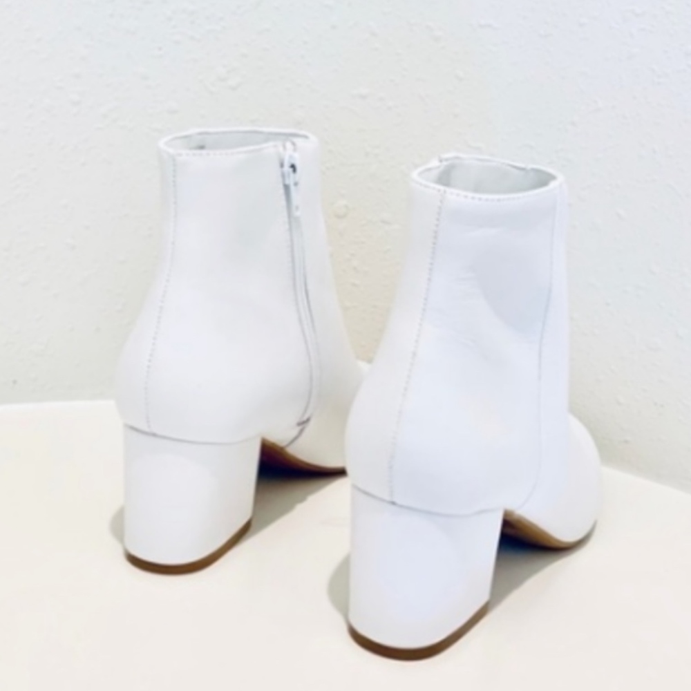 ALDO White Leather Ankle Booties - Picture 6 of 6